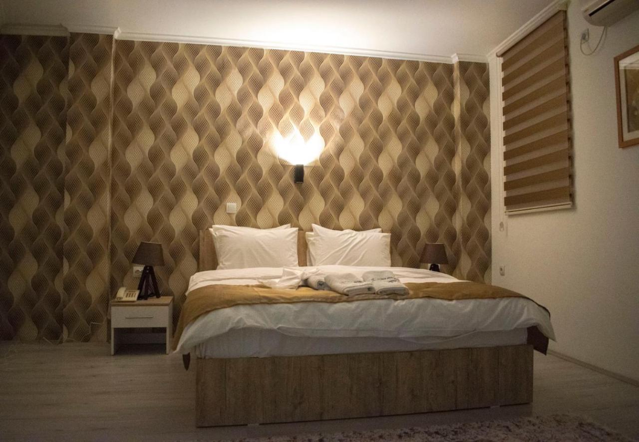 Hotel Old Alisa Skopje Eksteriør bilde